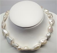 Halskette Dame in Perlen Perla 27P3